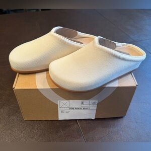 Rothy's “The Casual Clog”